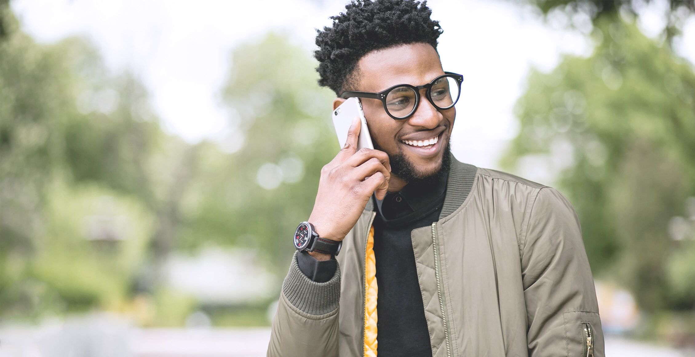 12 Scammer Numbers and Area Codes You Should Never Answer | Spokeo